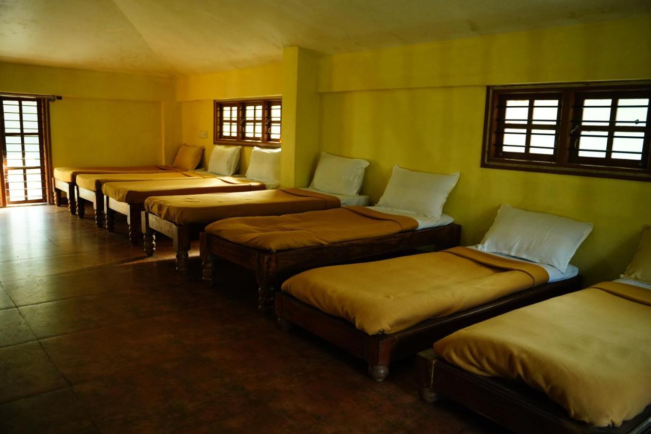 STAYMAKER Qexperiences Coorg Madikeri Buitenkant foto