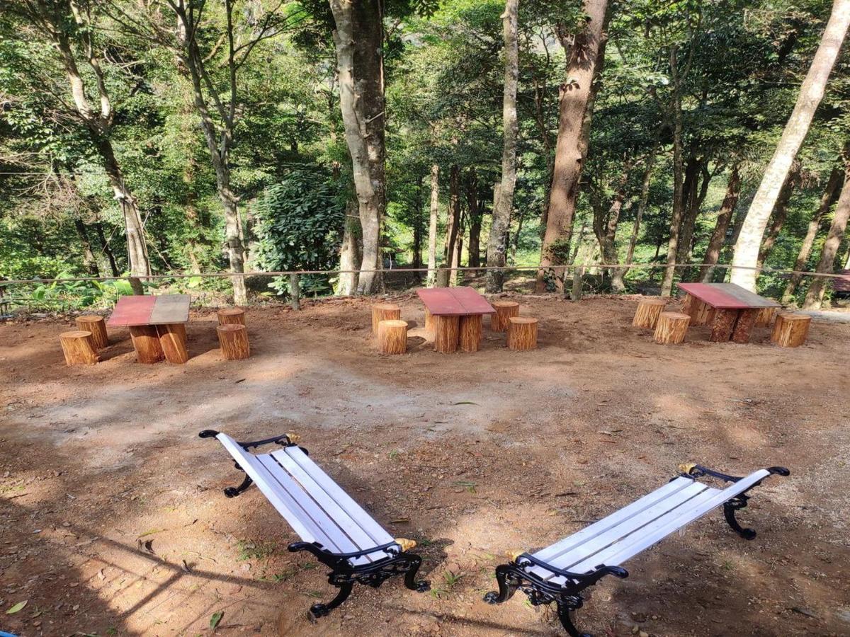 STAYMAKER Qexperiences Coorg Madikeri Buitenkant foto