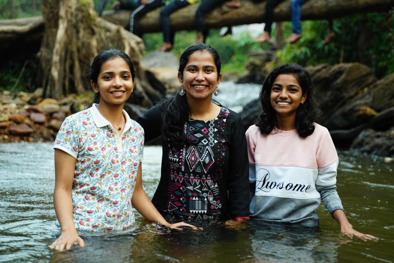 STAYMAKER Qexperiences Coorg Madikeri Buitenkant foto