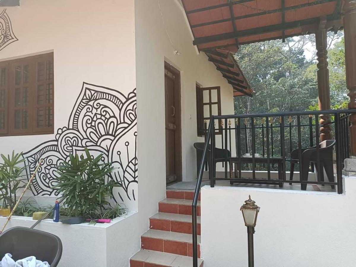 STAYMAKER Qexperiences Coorg Madikeri Buitenkant foto