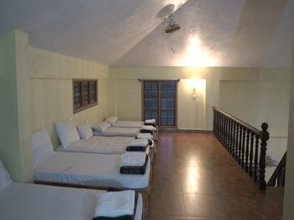 STAYMAKER Qexperiences Coorg Madikeri Buitenkant foto