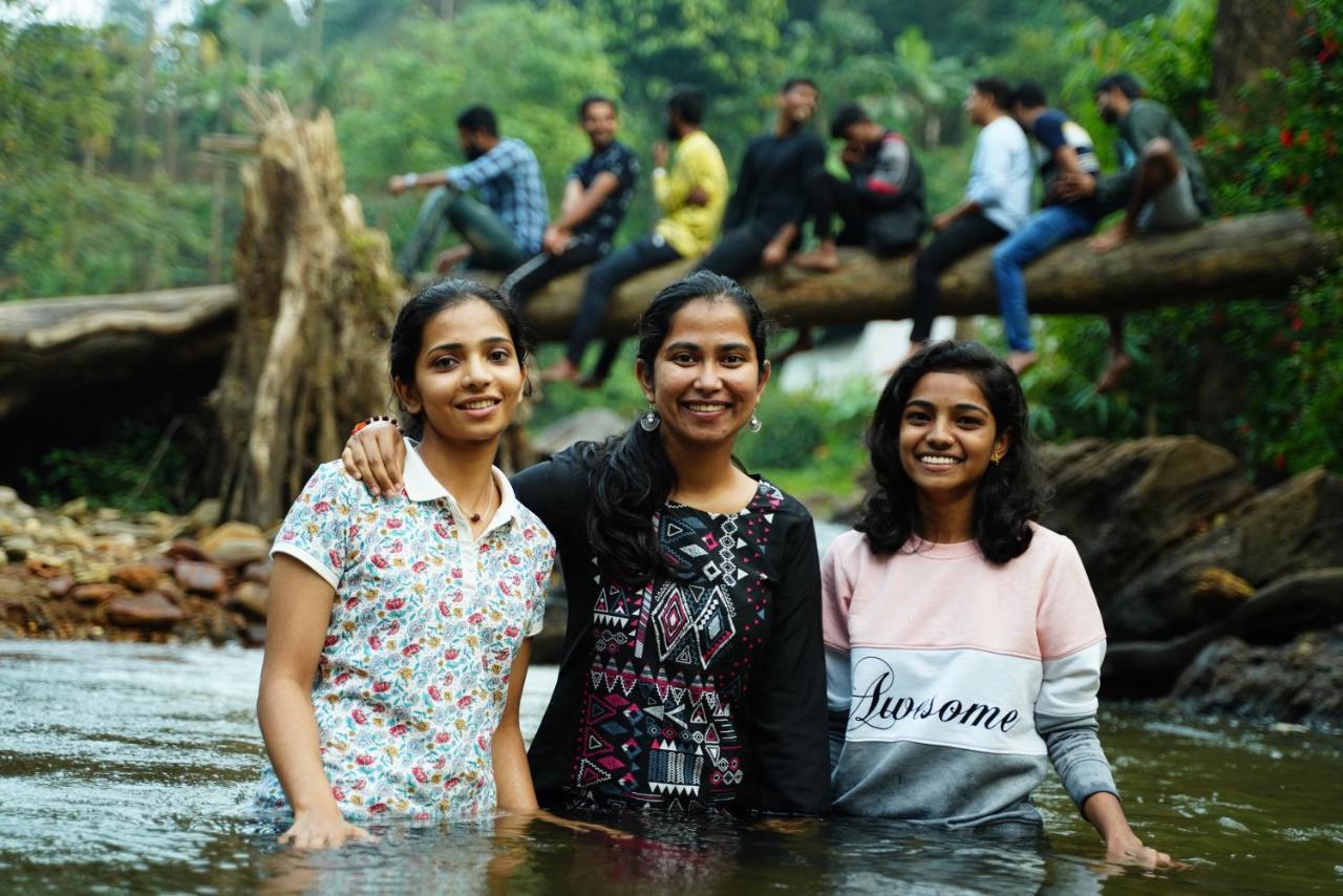 STAYMAKER Qexperiences Coorg Madikeri Buitenkant foto